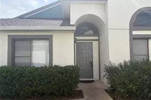 31 Lakepointe Cir, Kissimmee, FL 34743 - Photo 4