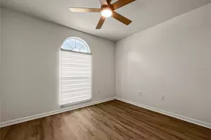 1537 Maximilian Dr, Wesley Chapel, FL 33543 - Photo 20
