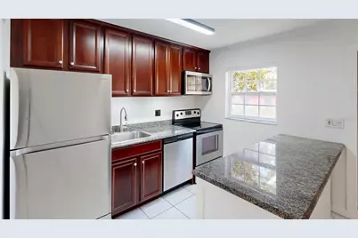 2501 E Central Boulevard #10, Orlando, FL 32803 - Photo 10