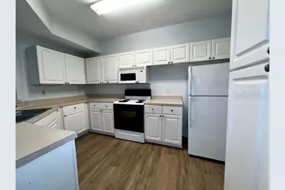 5554 Metrowest Boulevard #212, Orlando, FL 32811 - Photo 10