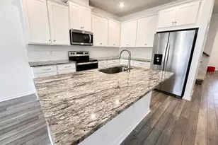 16461 Prairie School Dr, Winter Garden, FL 34787 - Photo 12
