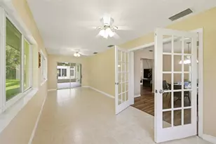 5351 Aurora Dr, Leesburg, FL 34748 - Photo 10