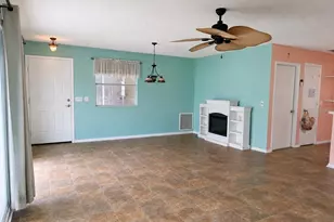 481 Hildalgo Dr, The Villages, FL 32159 - Photo 2