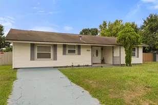 4894 Old Tampa Hwy, Kissimmee, FL 34758 - Photo 2