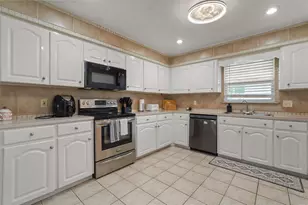 4894 Old Tampa Hwy, Kissimmee, FL 34758 - Photo 12