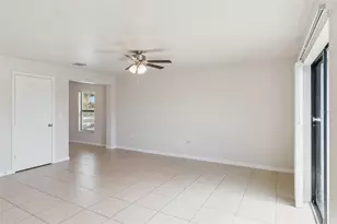 6547 Baikal Pl, Lakeland, FL 33805 - Photo 8
