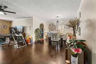 100 E Oak Terrace Dr, Leesburg, FL 34748 - Photo 6
