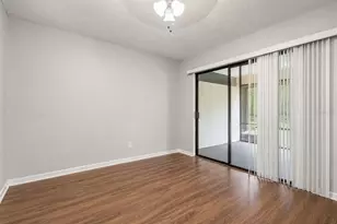 100 E Oak Terrace Dr, Leesburg, FL 34748 - Photo 8