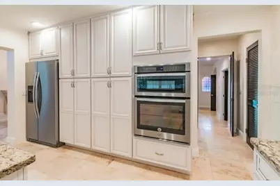 411 72nd Street S, Saint Petersburg, FL 33707 - Photo 28
