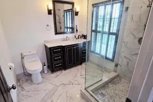 411 72nd St S, Saint Petersburg, FL 33707 - Photo 42
