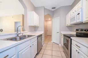 7135 Yacht Basin Ave, Orlando, FL 32835 - Photo 6