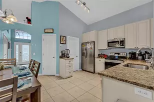 7920 Golden Pond Cir, Kissimmee, FL 34747 - Photo 12