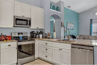 7920 Golden Pond Circle, Kissimmee, FL 34747 - Photo 4