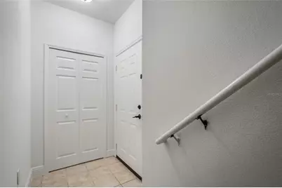 142 Southern Pecan Circle #205, Winter Garden, FL 34787 - Photo 4