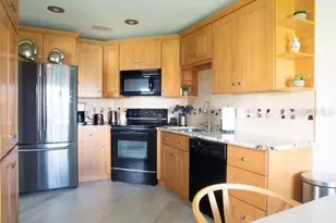 1515 Pinellas Bayway S, Saint Petersburg, FL 33715 - Photo 4