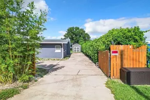 33 S Ortman Dr, Orlando, FL 32805 - Photo 10