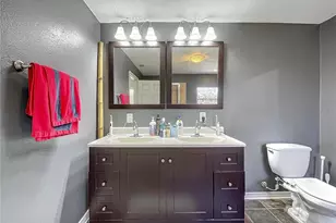 33 S Ortman Dr, Orlando, FL 32805 - Photo 26