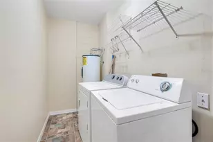 8055 King Palm Cir, Kissimmee, FL 34747 - Photo 28