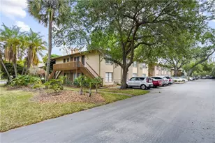 136 W America St, Orlando, FL 32801 - Photo 1