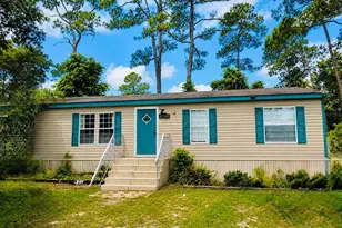 45541 Pennsylvania St, Paisley, FL 32767 - Photo 2