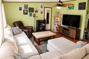 45541 Pennsylvania St, Paisley, FL 32767 - Photo 6