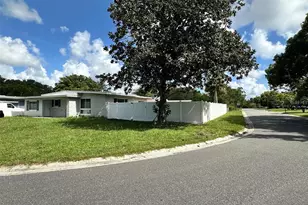 156 Pinecrest Dr, Sanford, FL 32773 - Photo 2