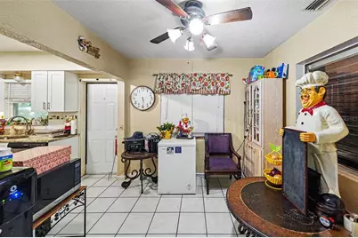 110 N Jupiter Avenue, Clearwater, FL 33755 - Photo 4
