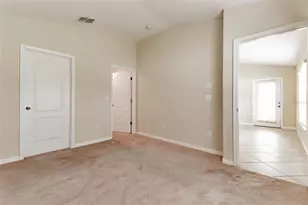 18591 Briar Oaks Dr, Hudson, FL 34667 - Photo 14