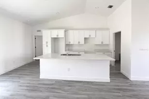 6203 Forest Ct, Labelle, FL 33935 - Photo 2