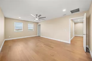 2049 Heart Lk Dr, Groveland, FL 34736 - Photo 34