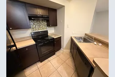 4518 Commander Drive #1921, Orlando, FL 32822 - Photo 6