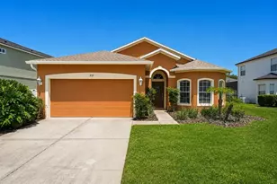 872 Sussex Dr, Davenport, FL 33896 - Photo 2