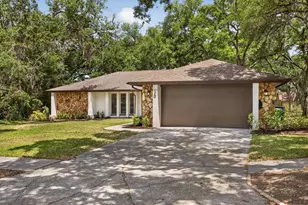 56 Bay Woods Dr, Safety Harbor, FL 34695 - Photo 4