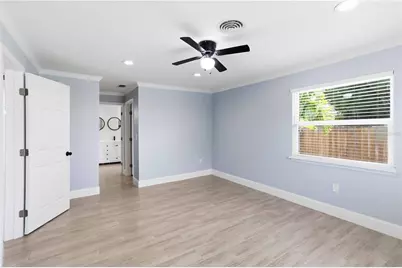 4001 Arkansas Avenue NE, Saint Petersburg, FL 33703 - Photo 18