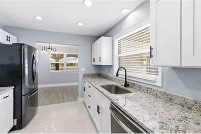 4001 Arkansas Avenue NE, Saint Petersburg, FL 33703 - Photo 10