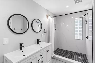 4001 Arkansas Avenue NE, Saint Petersburg, FL 33703 - Photo 22