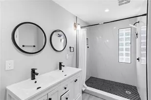 4001 Arkansas Ave NE, Saint Petersburg, FL 33703 - Photo 22