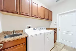 313 Munson Hills Ct, Oviedo, FL 32765 - Photo 34