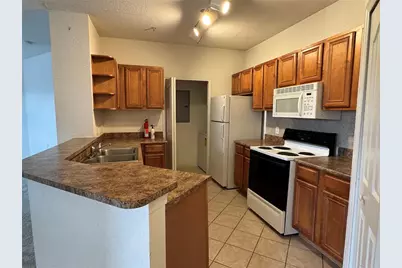 6149 Metrowest Boulevard #208, Orlando, FL 32835 - Photo 6