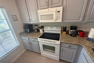 4564 Ada Ln, Kissimmee, FL 34746 - Photo 10