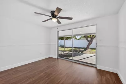 10028 Vineyard Lane, Port Richey, FL 34668 - Photo 16
