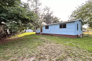 1203 Parkwood Ave, Groveland, FL 34736 - Photo 24