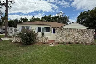 465 Briarcliff Ave, Eustis, FL 32726 - Photo 2