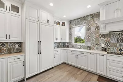 501 40th Avenue NE, Saint Petersburg, FL 33703 - Photo 18