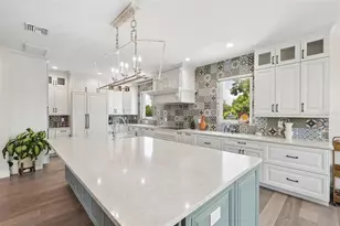 501 40th Ave NE, Saint Petersburg, FL 33703 - Photo 12