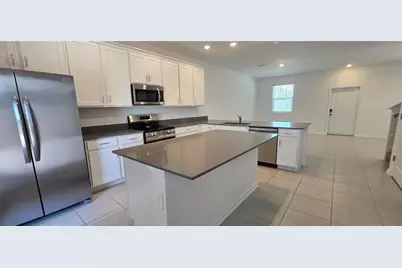 2012 Tohoqua Boulevard, Kissimmee, FL 34744 - Photo 8