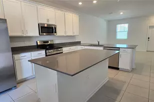 2012 Tohoqua Blvd, Kissimmee, FL 34744 - Photo 8
