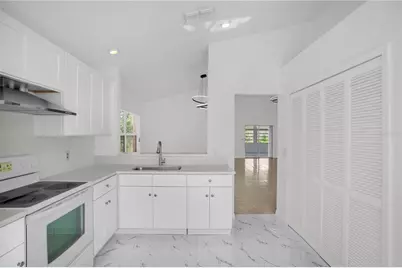 1005 Delnova Lane, Orlando, FL 32818 - Photo 2