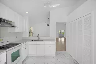 1005 Delnova Ln, Orlando, FL 32818 - Photo 2