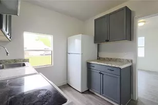 513 Lincoln Ave, Lake Wales, FL 33853 - Photo 12